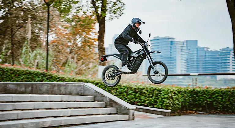 rfn-bike-oesterreich-elektrisches-motorrad-footer (15)